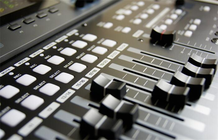 声艺  SOUNDCRAFT  调音台